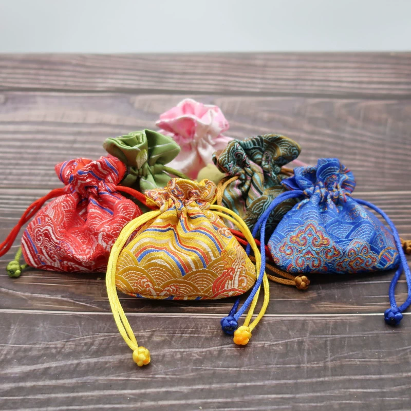 В наличии оптом изысканный небольшой мешок ткани ювелирных изделий упаковка хранения ювелирных изделий сумка Wenwan шнурок мешок Малый размер парчи ткань мешок