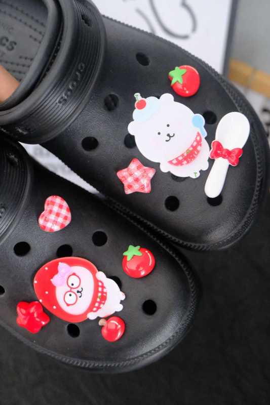 夏のスリッパ靴花漫画ハローキティ下駄アクセサリー靴バックル靴花セット diy アクセサリーリトルレッドブック|undefined