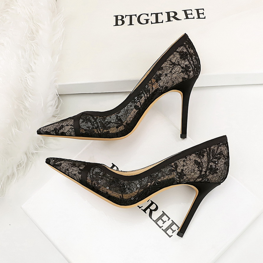 Elegant Women's Stiletto Pumps With Mesh And Hollow Lace Design_voghion.com