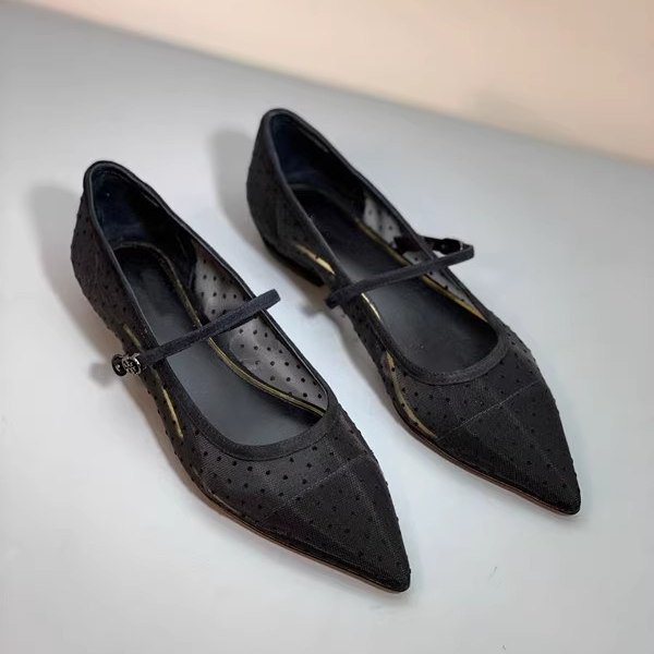 대외 무역 오리지널 주문 뾰족한 웨이브 포인트 메쉬 버클 얕은 입 신발 여성 2025 새로운 스타일의 우아한 플랫 신발 메리 제인 신발