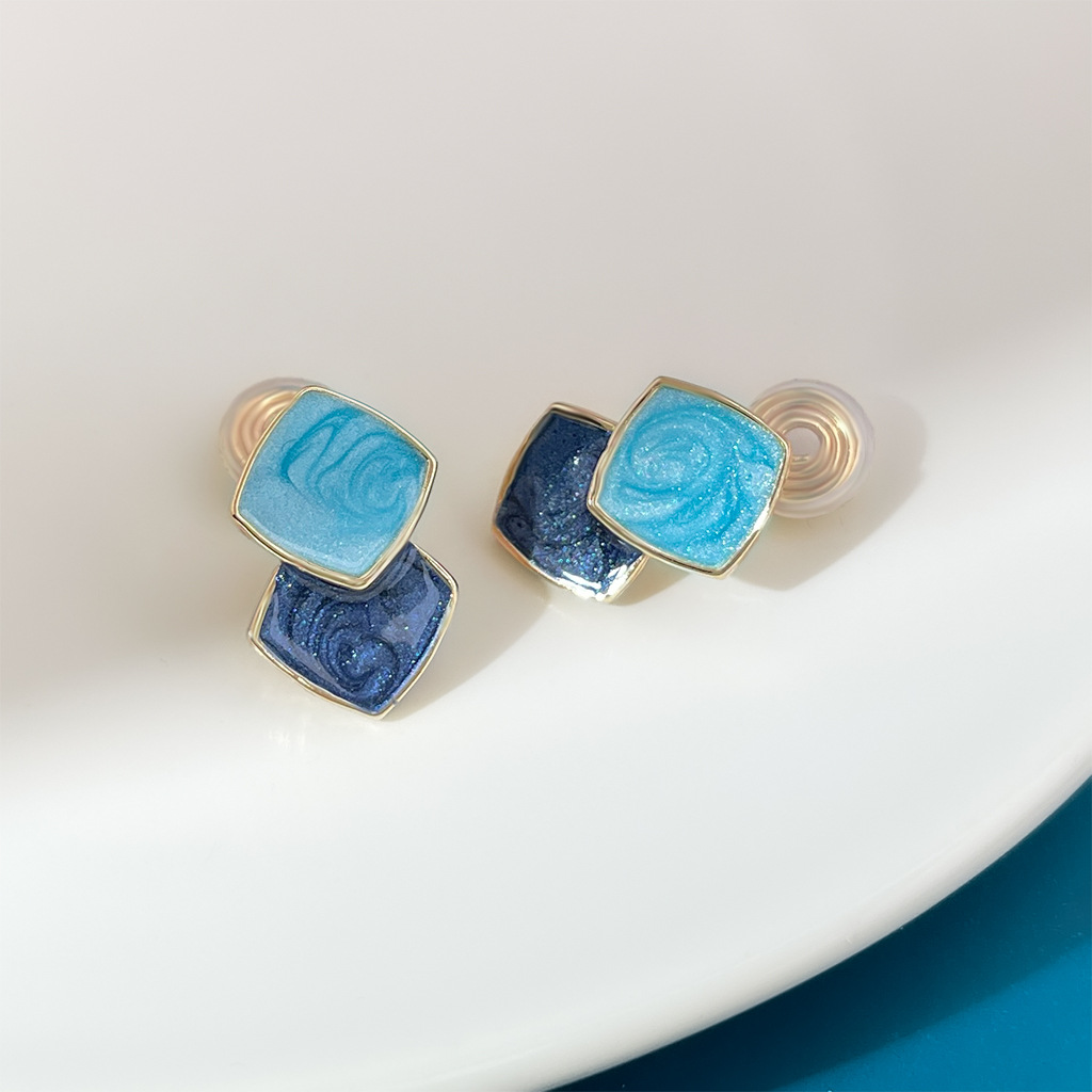 耳语4_0007_组 21 拷贝 2.jpg