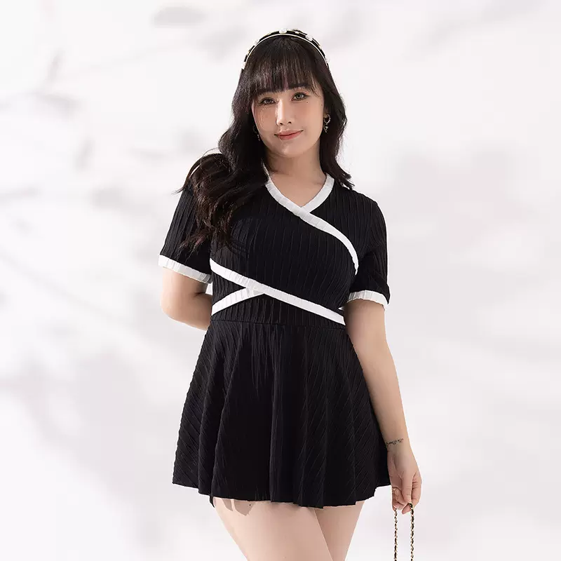 特价游泳衣大码胖妹妹宽松分体泳衣显瘦遮肉加肥泳装女短袖运动款