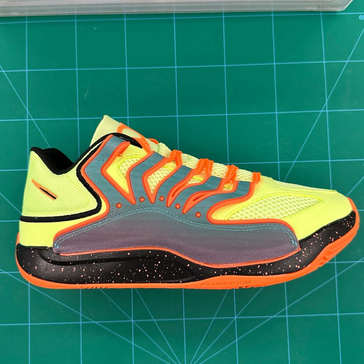 Zapatillas de Baloncesto KD18 de Cuero y Caucho Antideslizante Amortiguador para Suelo y Césped image 16
