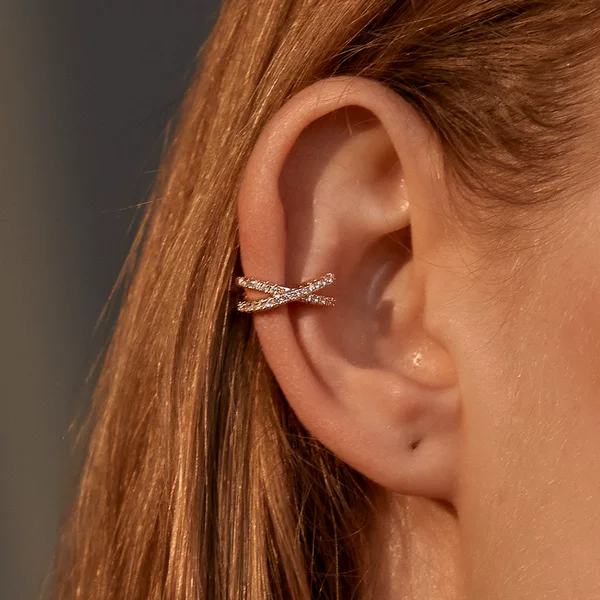 Minimalist Ear Cuffs with Geometric Zircon Inlays, Non-Pierced Earrings, Cool and Stylish Cross Ear Clips for Women