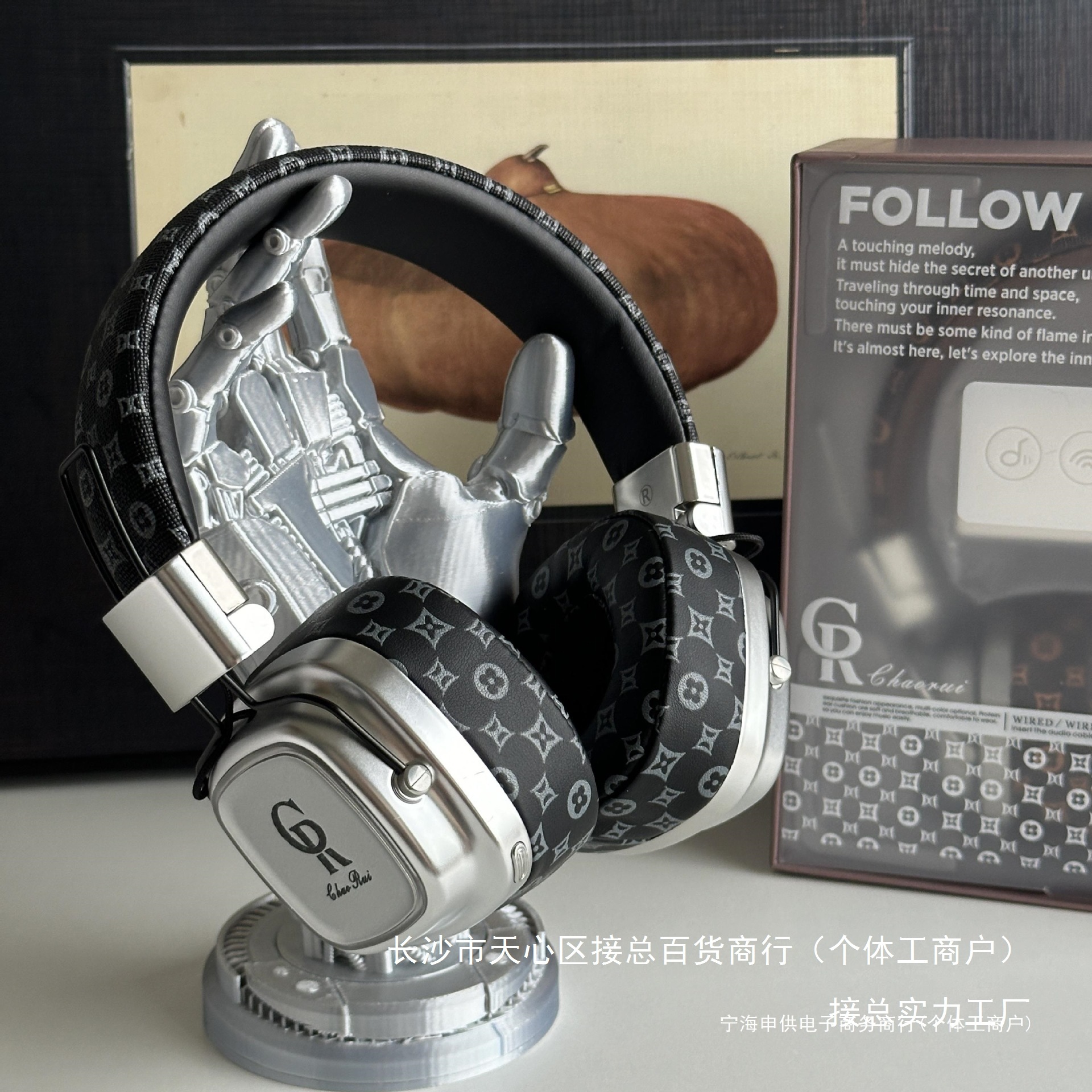 2024高颜值欧美复古无线蓝牙耳机重低音头戴式耳机摇滚流行耳批发