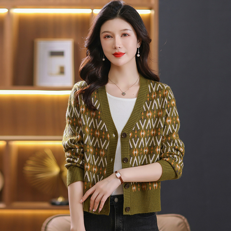 Knitted jacket