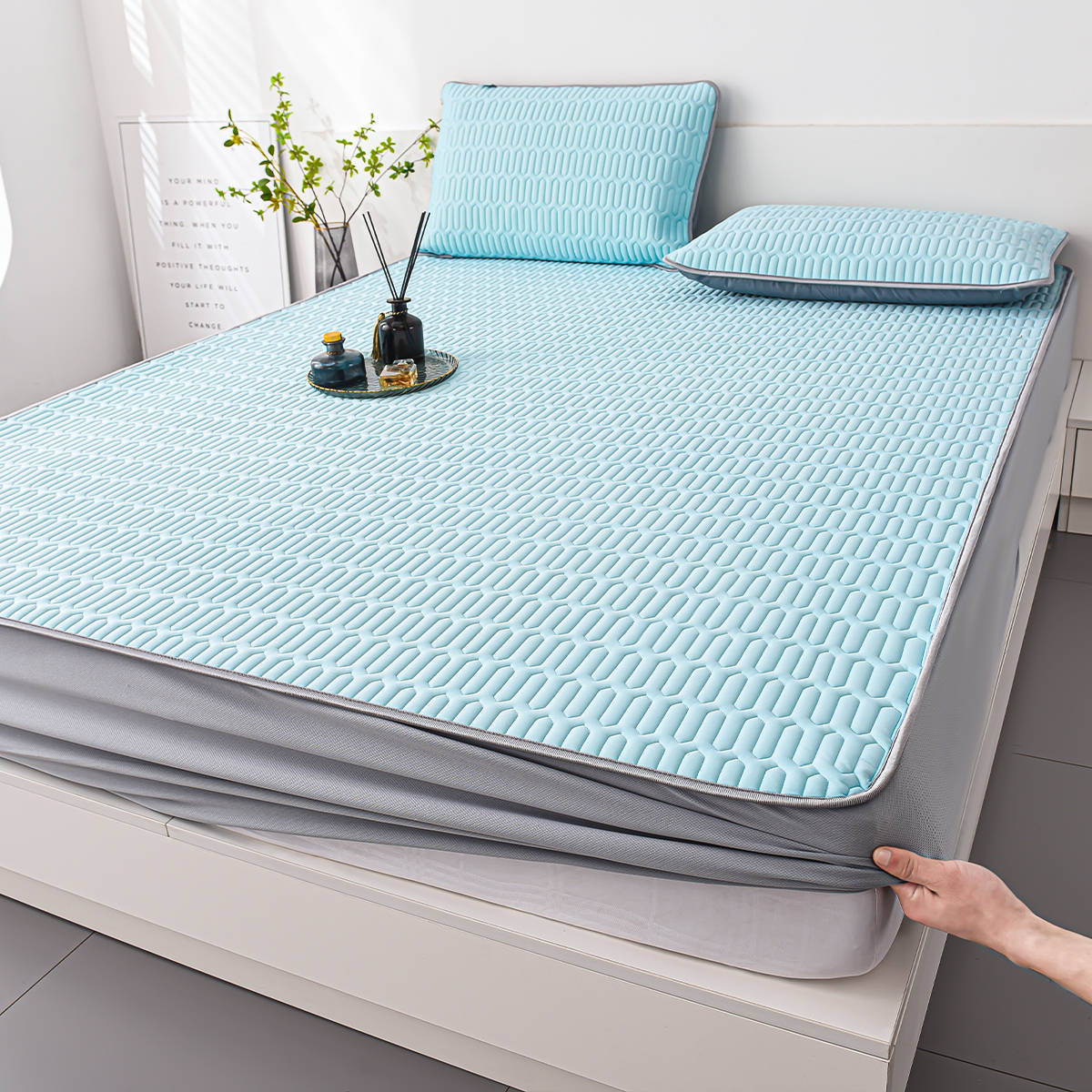 2025 nueva cubierta de sábana de clase A cubierta de cama acolchada gruesa de una sola pieza cubierta de cama con todo incluido cubierta protectora de colchón de alfombra de verano