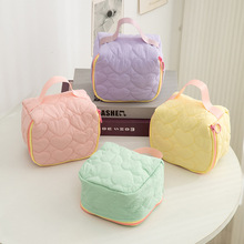 韩版可爱小清新化妆包便携旅行手提洗漱包出差旅游收纳包跨境现货