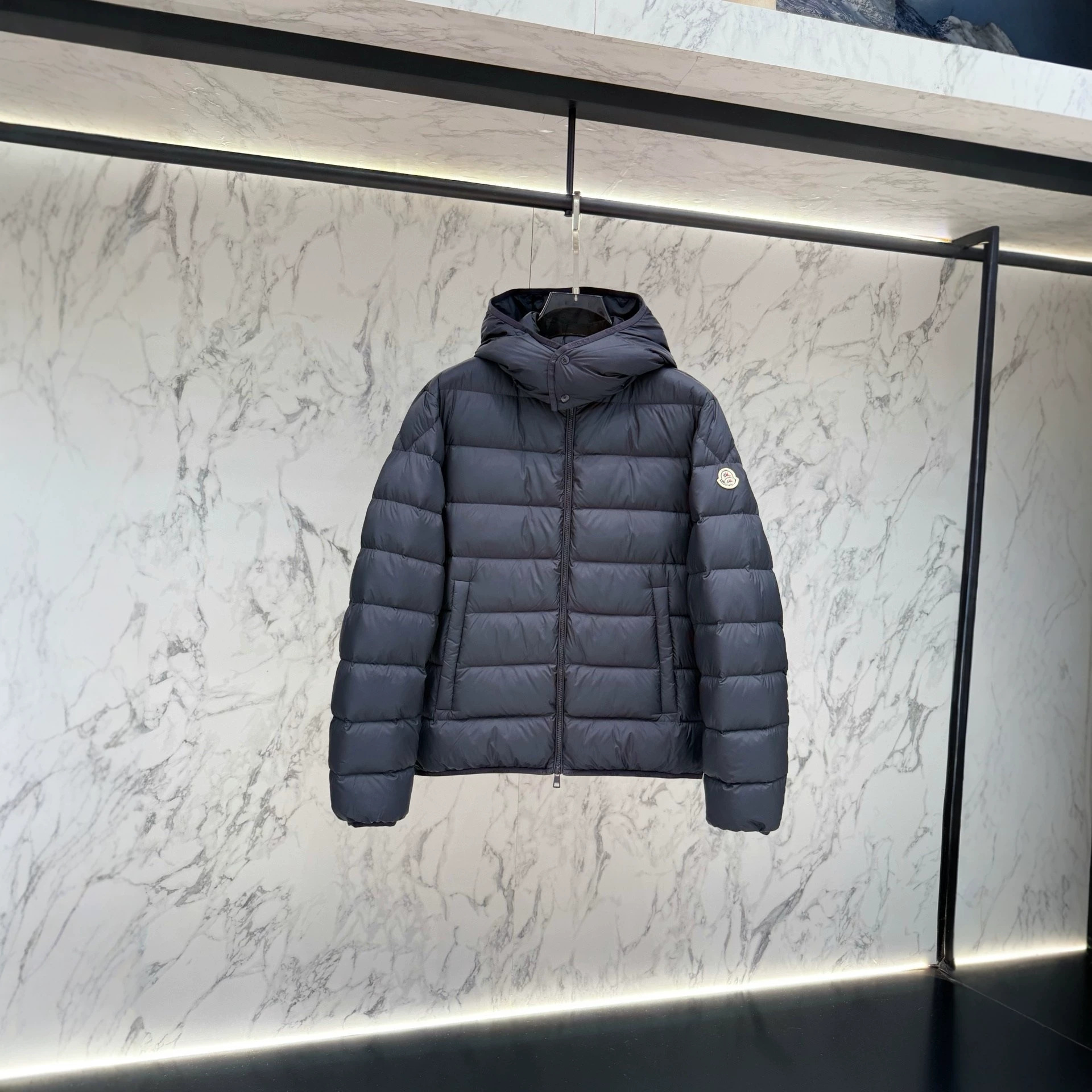 正确版本现货高品质蒙家秋冬新款立领简约羽绒服时尚百搭男女同款