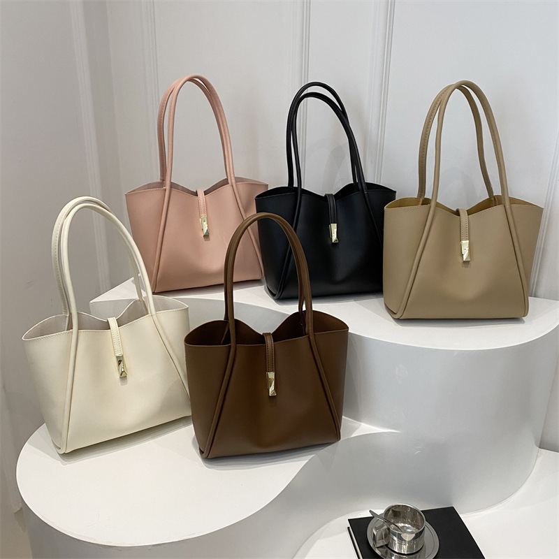 Retro High-end Sense Large Capacity Bag Women's Bag 2024 New Fashionable Simple Tote Bag All-match One-shoulder Underarm Bag