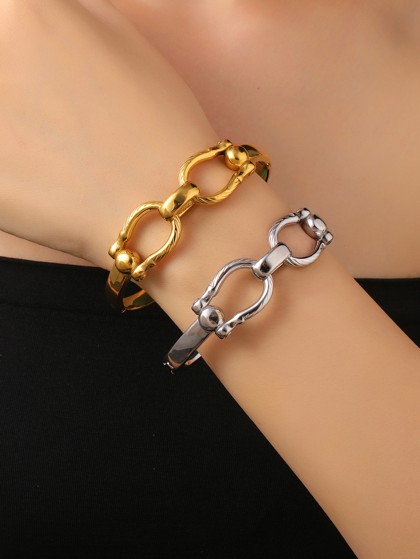 Titanium Steel Material Simple Style Classic Style Solid Color Titanium Steel Bangle In Bulk