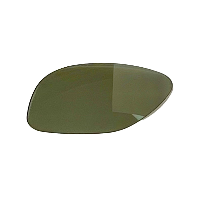 Поляризованный светло-серый или серый цвет