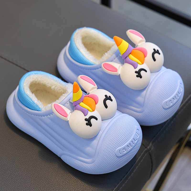 Zapatillas de algodón para niños invierno 2024 nuevos niños y niñas impermeables antideslizantes calentamiento en el hogar bolsas de zapatos de algodón para niños pequeños y medianos