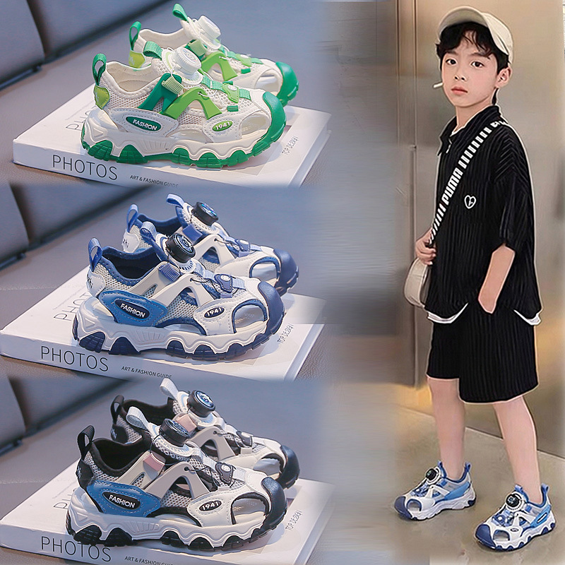 Zapatos de playa para niños verano 2026 nuevo tipo de sandalias de botón hueco para niños sandalias casuales ligeras