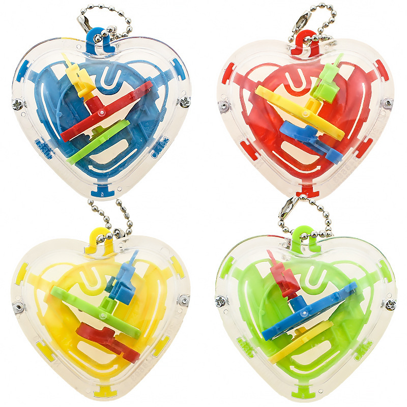En forme de coeur porte-clés labyrinthe balle aléatoire un