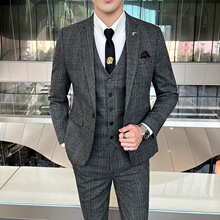 M 32375 Men's Checkered Suit Three Piece Set ��ʿ�������b
