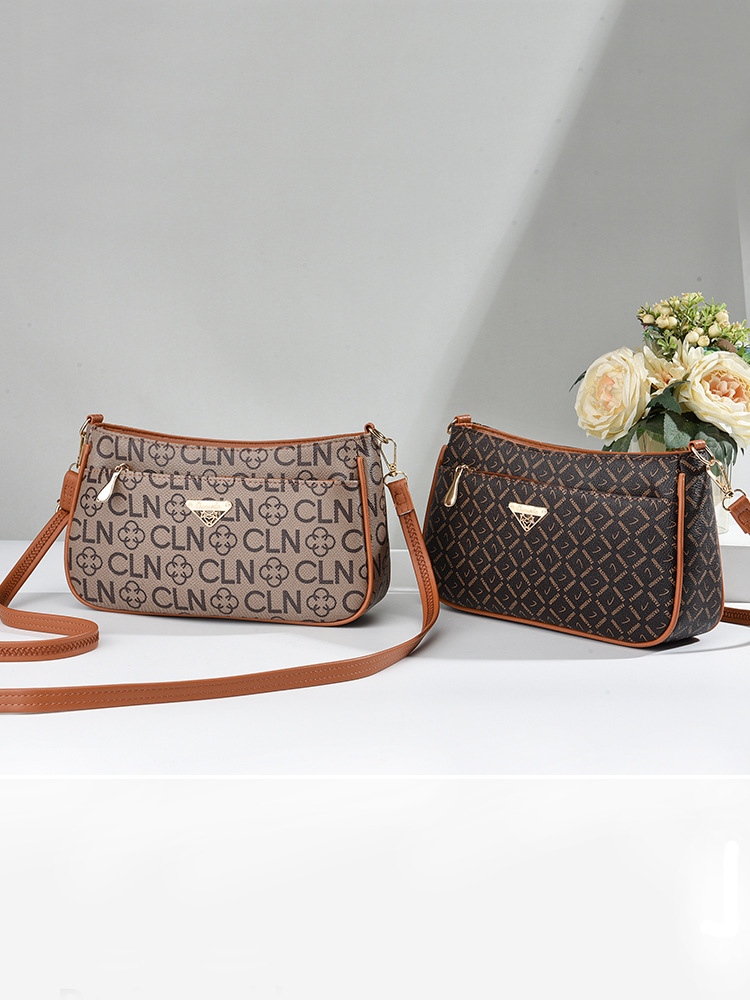 Bolso para axilas para mujer, bandolera de moda, estilo coreano, textura de gran capacidad, bolso de hombro para mediana edad y personas mayores, 2025