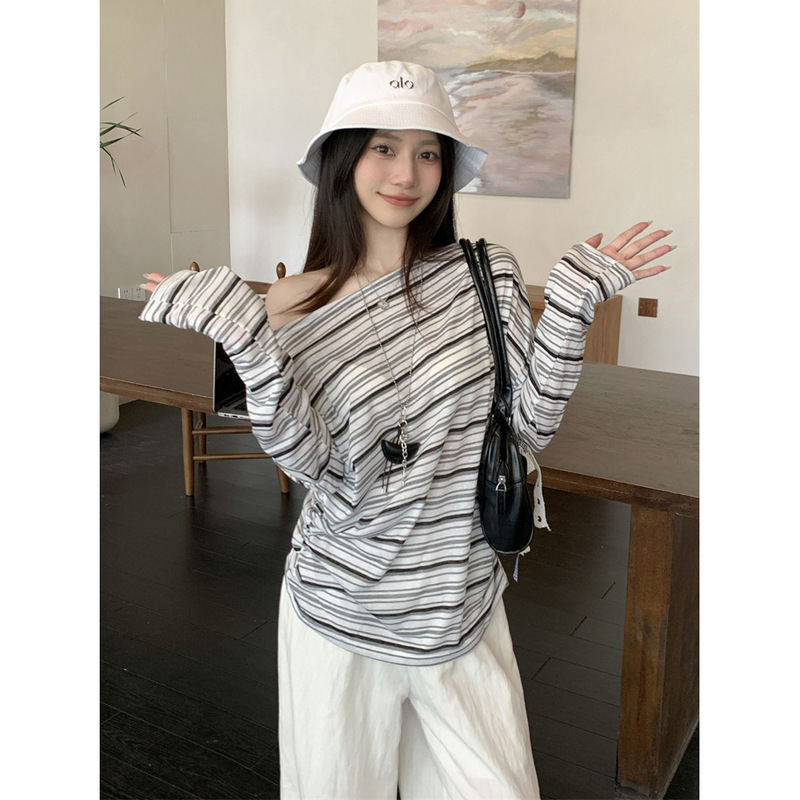 蝙蝠袖T恤女秋季2025新款慵懒风ins条纹收腰显瘦防晒斜肩上衣罩衫|undefined