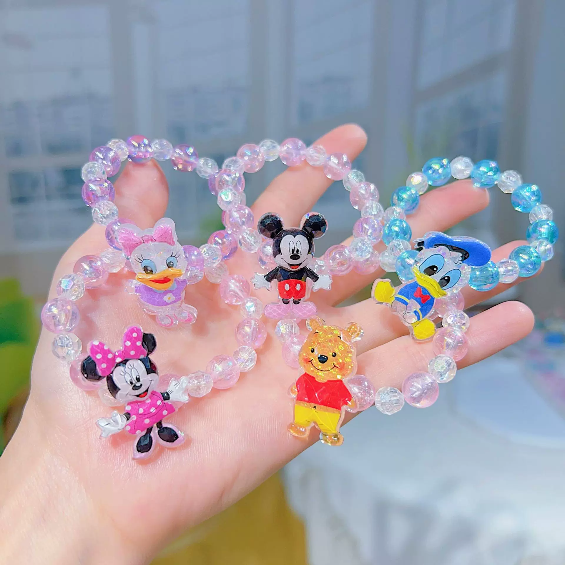 爆闪米奇手链儿童手饰女孩维尼小熊手串女宝可爱卡通手工串珠礼物