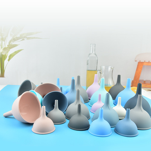Amazon silicone funnel size portable oil funnel large diameter filter silicone wine funnel kitchen supplies
