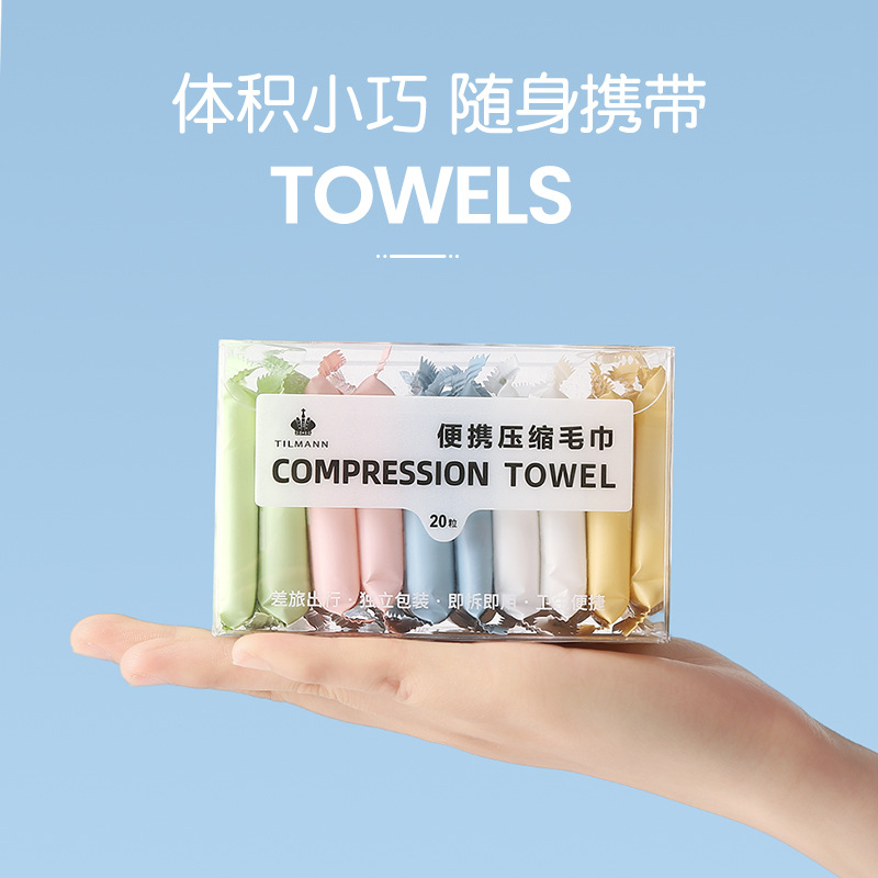 Disposable wet wipes for face washing
