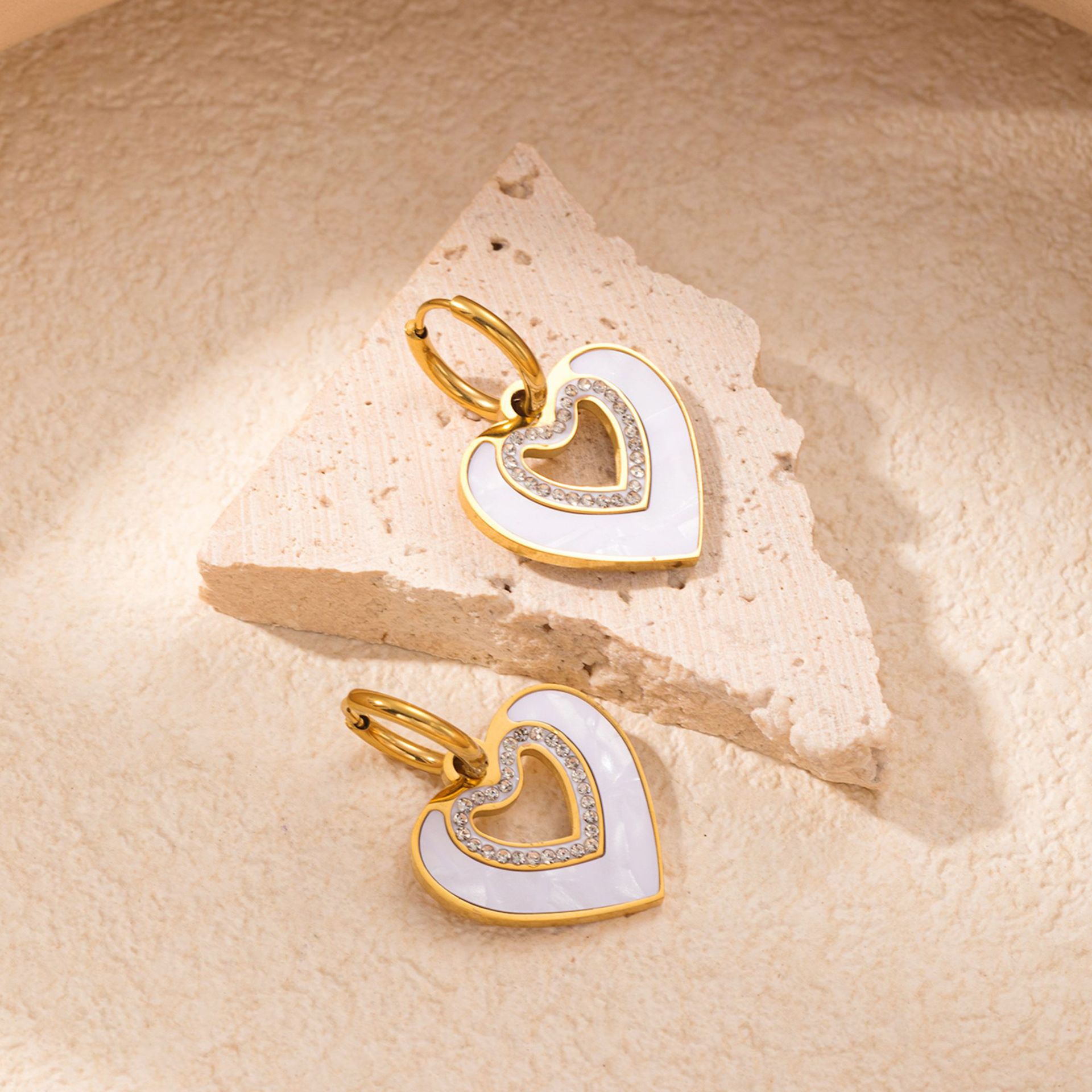 8g Weight 0.03µm Gold Plating Thickness Electroplated Gold Plating Process Golden Plated Plating Material Zircon Inlay Material Jewelry Set Classification cable chain Chain Type 1 Set Quantity Casual Occasion 201 Stainless Steel Material Heart Shape Pattern Women's Gender Basic Style Plating Craft Wholesale Jewelry Basic Heart Shape Titanium Steel Zircon Plating Jewelry Set 7