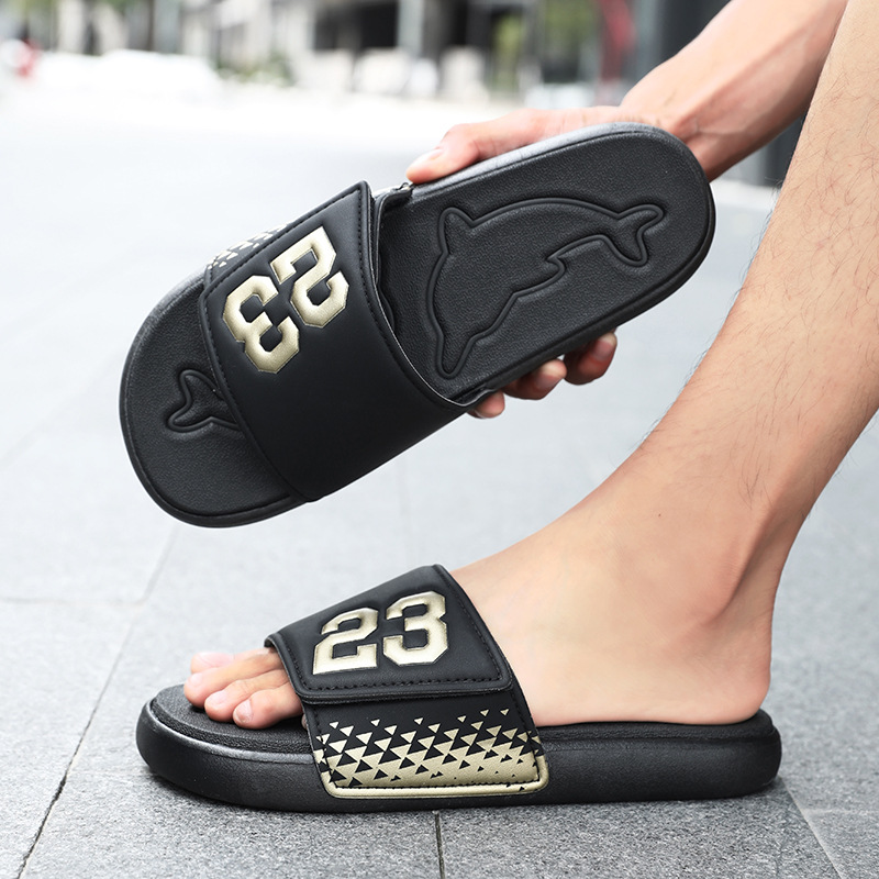 Zapatillas al aire libre para hombres, sandalias de verano, zapatillas de moda europeas y americanas, zapatillas para hombres.