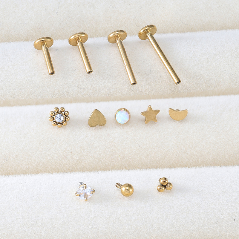 Pointed titanium steel lip stud product view