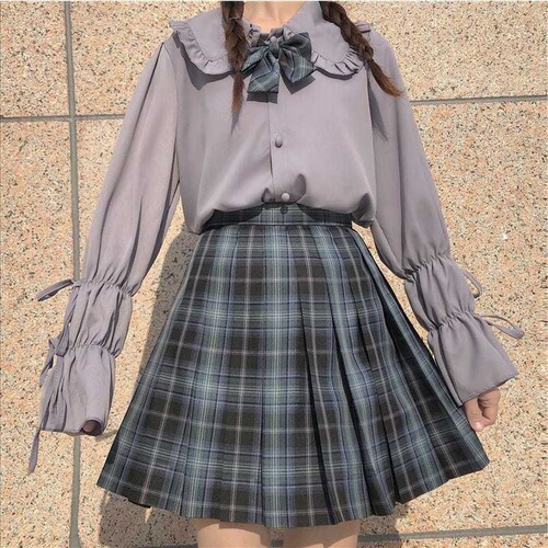 White Collared Shirt with Japanese Soft Girl Style Frill Collar, Long-Sleeved Women's Top for Early Autumn, Design-Oriented, Unique and Unconventional
