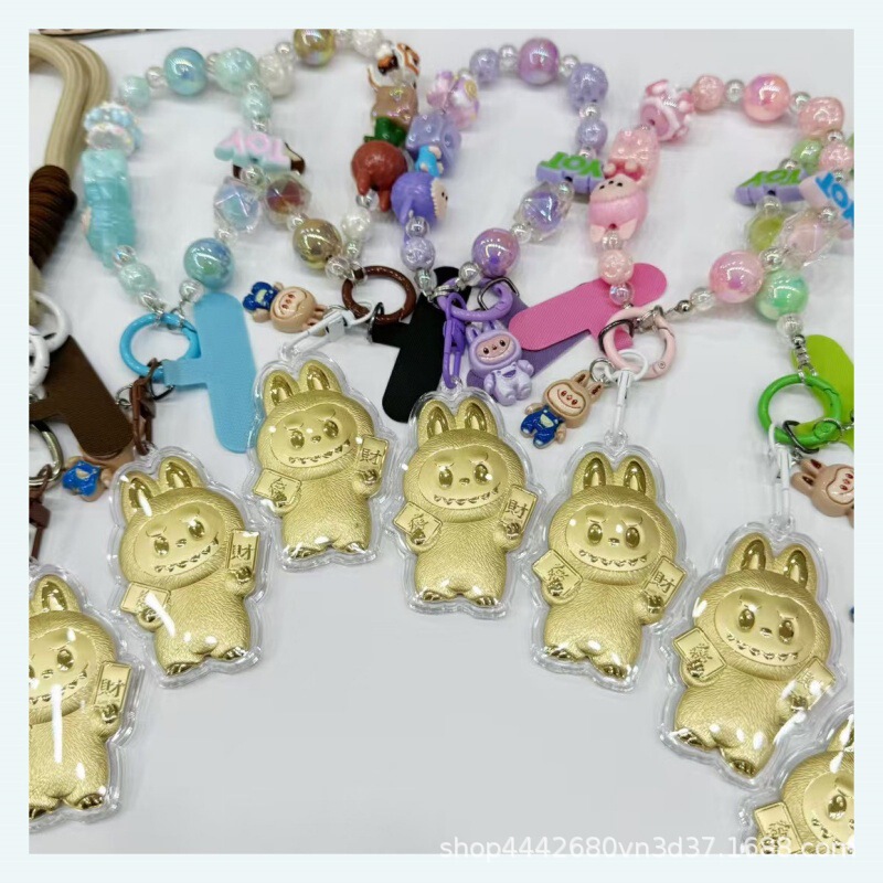 Water Beige Gold Crayon Shin-Chan Kt Cat Zongzi Strawberry Bear Cartoon Phone Chain Bag Pendant Keychain Wholesale