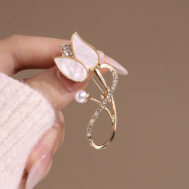 fashionable brooch