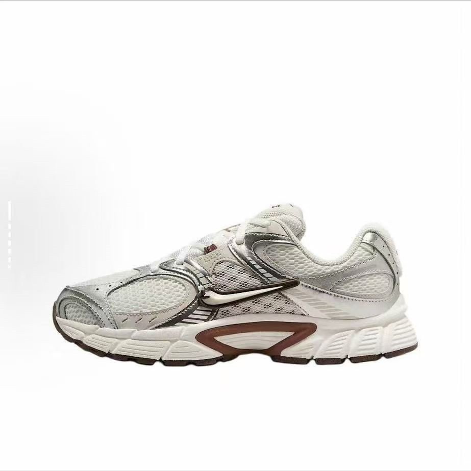 Explosión de verano 2025 nuevo V5 RNR plata transpirable zapatillas de correr zapatillas deportivas retro para hombres y mujeres