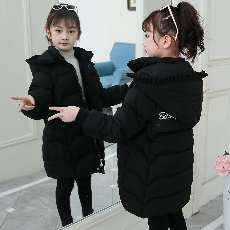Ropa acolchada de algodón de longitud media para niñas, enchufe de mano engrosado Ropa acolchada de algodón Estilo occidental para niños medianos y grandes al por mayor Entrega directa de una pieza de fábrica