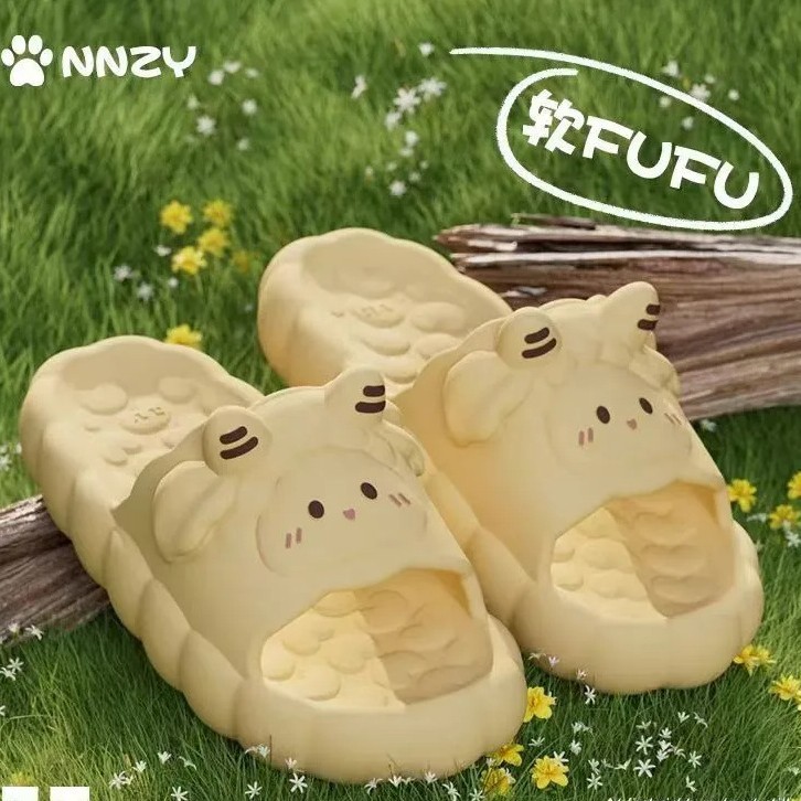 ~New Style Slippers for Summer, Thickened, Wear-Resistant, Thick-Soled, Soft-Soled, Suitable for Home and Outdoor Use, Indoor Bathroom, Non-Slip, for Women