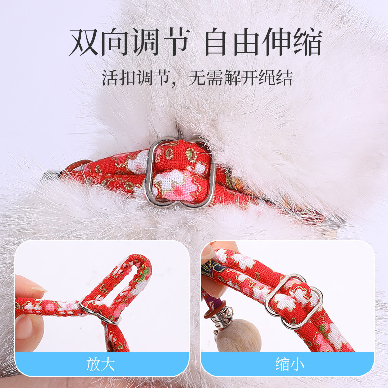 Collar para mascotas con campana Collar para mascotas Collar para gatos Collar repelente de pulgas para gatos Collar para mascotas de madera de alcanfor