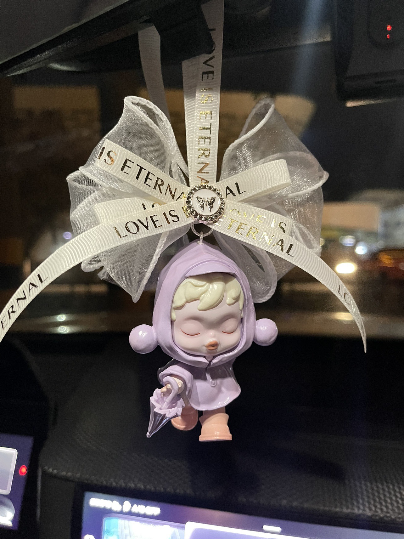 비오는 날을 위한 3겹 활 스타일