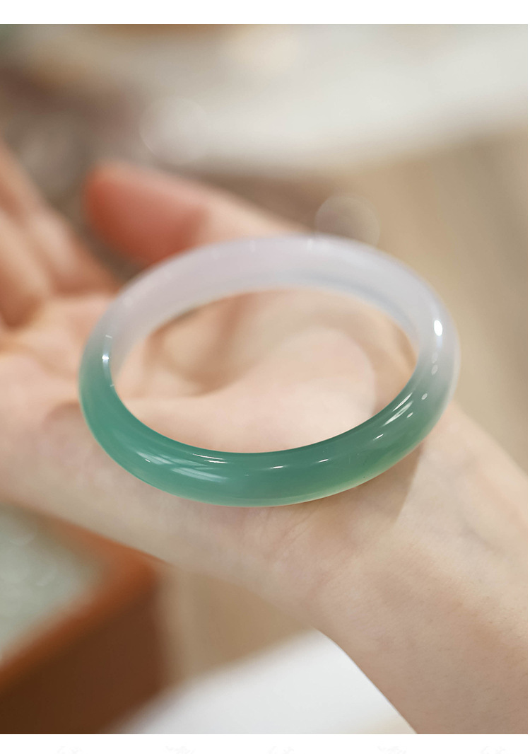 반산수옥옥 팔찌 어린 소녀 팔찌 얼음색 옥색 둥근 막대