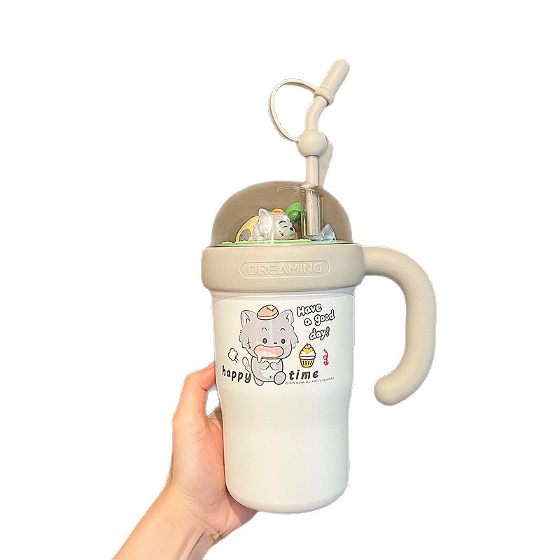 Taza termo de marca compartida Pleasant Goat 2025 nueva taza de hielo de alto valor para mujer linda taza de agua con pajita taza de gran capacidad