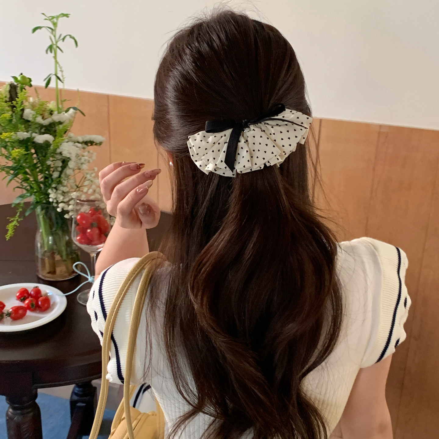 55# white heart polka dot banana clip - 10cm