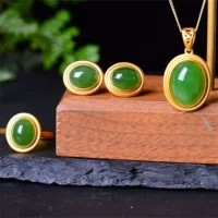 S925 серебряные украшения, инкрустированные Hetian яшма яйцо кольцо серьги кулон костюм Древний серебряный золотой цвет