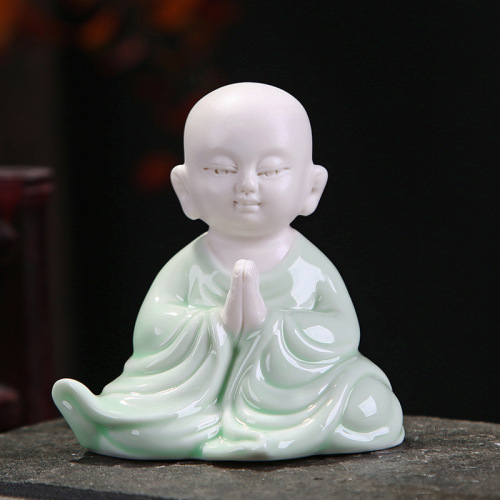 Rockery bonsai micro landscape landscaping car novice tea set tea pet Zen home desktop ceramic little monk ornaments