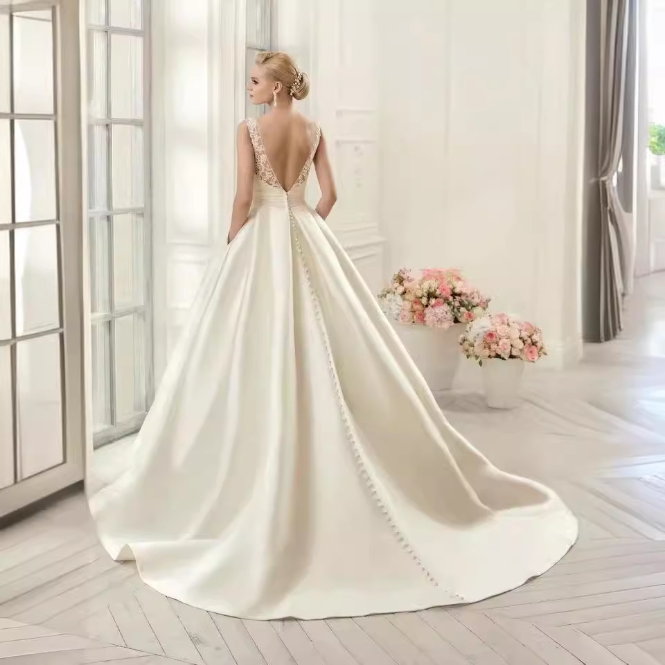Europa y América del comercio exterior Amazon AliExpress deseo estación independiente nuevo encaje cuello redondo largo arrastre temperamento vestido de novia