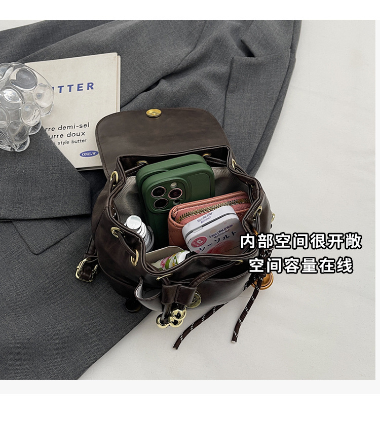 This is a new, stylish, mini, lightweight and cute shopping backpack for girls in the autumn of 2024 undefined