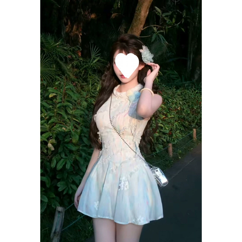 Летнее платье 2025 года в новом китайском стиле, облегающее, без рукавов, с акцентом на талию, для девушек, подчеркивающее женственность.