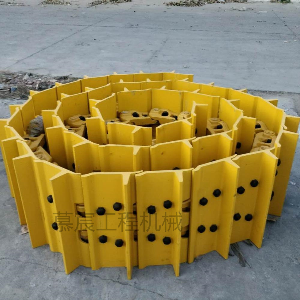 厂家现货供应山推推土机SD32干地履带板 660板宽  四轮一带