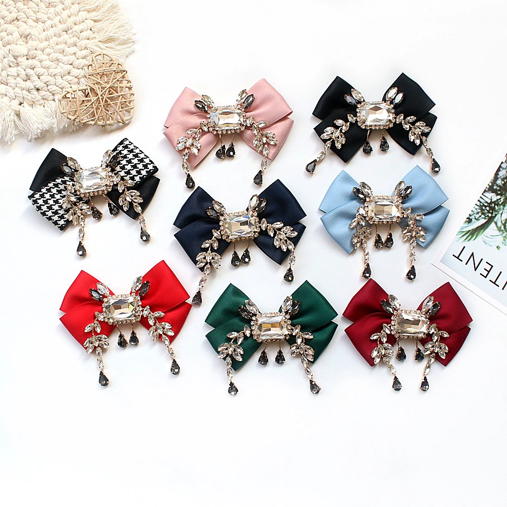 Брошь Dongdaemun в Корейском стиле шерстяное пальто со стразами корсаж винтажный Британский Стиль Воротник-бабочка цветок бабочка