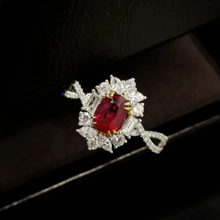 Live New 3 Carat Artificial Ruby For Women Moissanite Pigeon Egg Diamond Ring High-end Design Gemstone_voghion.com