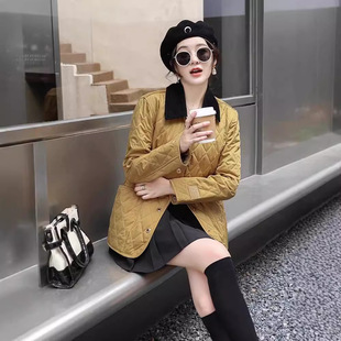 2025 New Autumn and Winter Collection, British Style Corduroy Collar Classic Diamond Pattern Lightweight down Jacket for Women