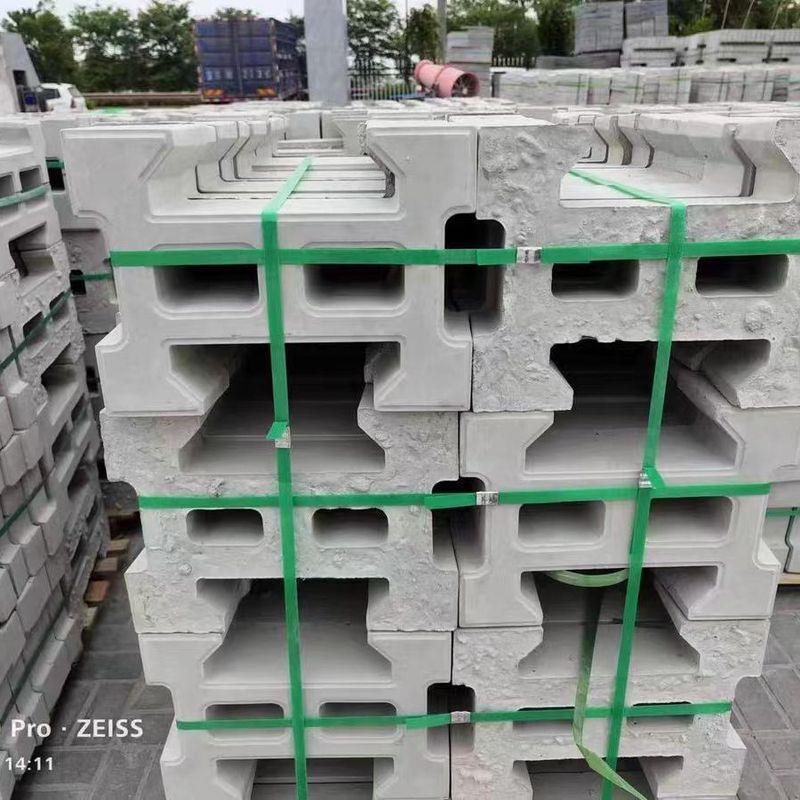 高强度工字砖市政道路铺装抗压防滑排水快承重强本地厂家直供