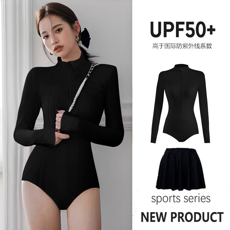 블랙 점프수트 + 스커트